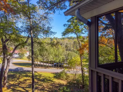 30 Middle Dr, Franklin, NC 28734 photo 44