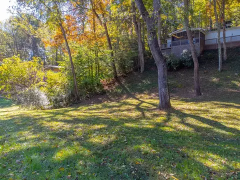 30 Middle Dr, Franklin, NC 28734 photo 42