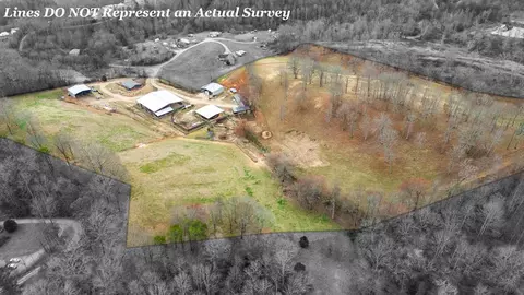 190 Quin Holcombe Rd, Whittier, NC 28789