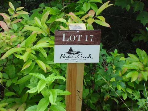 lot Apt 17 Porter Creek Dr, Franklin, NC 28734
