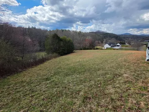 lot Apt 53 Porter Creek Dr, Franklin, NC 28734