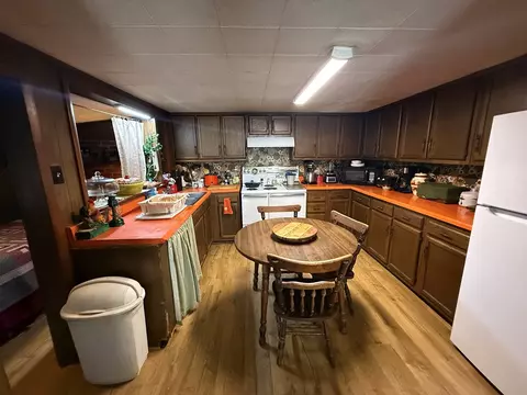 Kitchen - 153 N River Rd, Dillsboro, NC 28725 photo 1 of 1