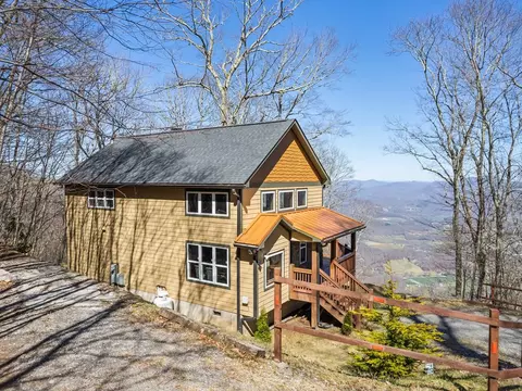 188 Bear Track Trl, Maggie Valley, NC 28751