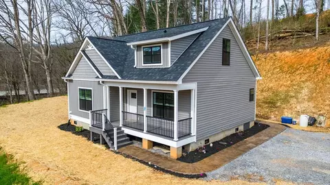 67 Patterson Dr, Dillsboro, NC 28725 photo 3