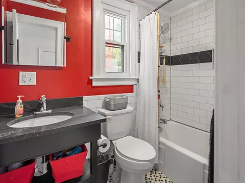 Bath - 117 Jackson St, Sylva, NC 28779 photo 4 of 4