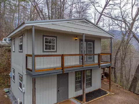 308 Searcy Mountain Rd, Cullowhee, NC 28723