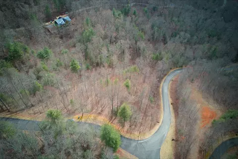 17 Garnet Rd, Sylva, NC 28779 photo 5