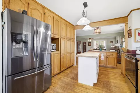 Kitchen - 118 Dutton Dr, Franklin, NC 28734 photo 3 of 3
