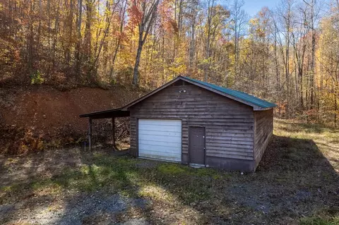 Exterior - 930 Copperhead Cv, Sylva, NC 28779 photo 8 of 9