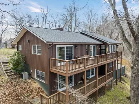 415 Treetop Ln, Waynesville, NC 28785