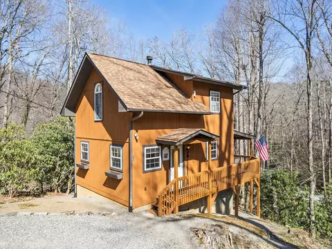 26 Stump Lbn, Maggie Valley, NC 28751