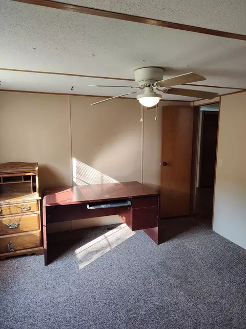 Bedroom - 2960 Clarks Chapel Rd, Franklin, NC 28734 photo 9 of 13