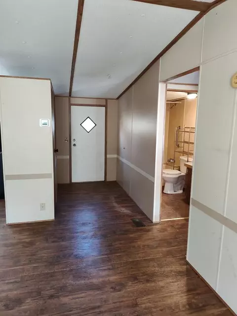 Entry Way - 2960 Clarks Chapel Rd, Franklin, NC 28734 photo 1 of 2