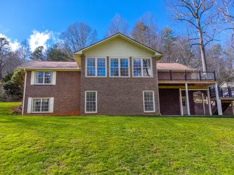 269 Sweeten Creek Rd, Robbinsville, NC 28771