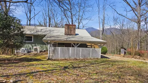 Exterior - 25 E Caesar Rd, Otto, NC 28763 photo 5 of 16