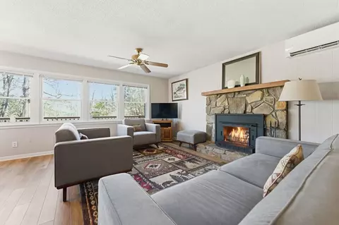 Living - 25 E Caesar Rd, Otto, NC 28763 photo 1 of 7