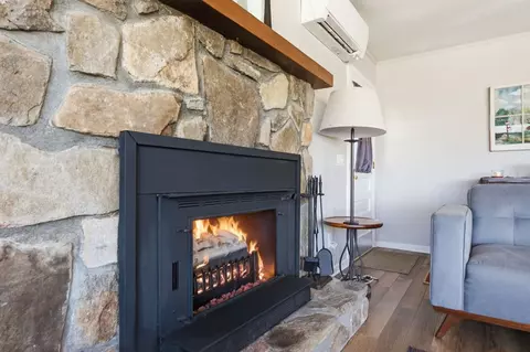 Living - 25 E Caesar Rd, Otto, NC 28763 photo 6 of 7