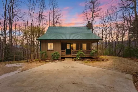 84 Poplar Trl, Otto, NC 28763