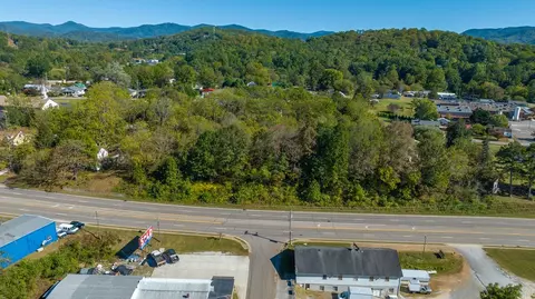 981 E Main St, Franklin, NC 28734 photo 19