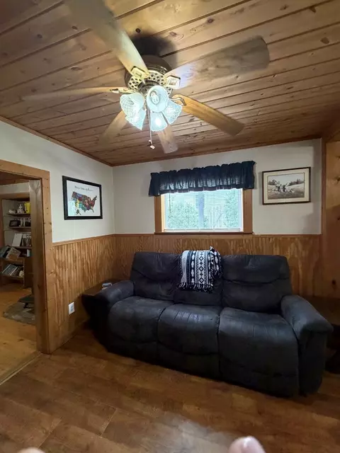 Living - 28 Red Brg, Sylva, NC 28779 photo 1 of 3