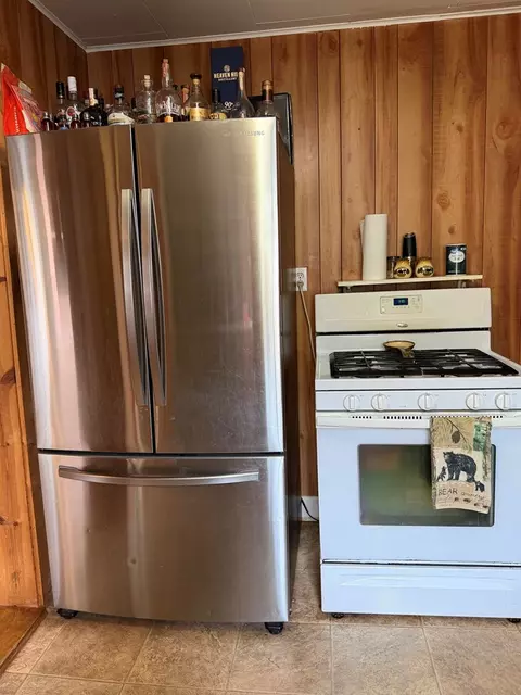 Kitchen - 28 Red Brg, Sylva, NC 28779 photo 1 of 3