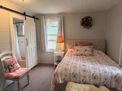 Bedroom - 29 Regal Ave, Sylva, NC 28779 photo 1 of 6