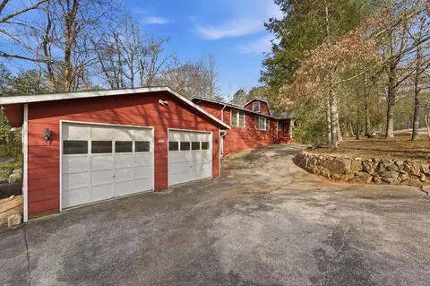 1101 Rickman Creek Rd, Franklin, NC 28734