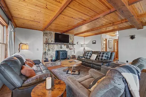 Living - 672 Summit Ridge Rd, Franklin, NC 28734 photo 1 of 4