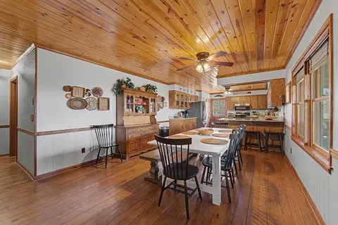 Dining - 672 Summit Ridge Rd, Franklin, NC 28734 photo 1 of 3