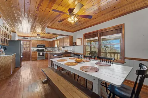 Dining - 672 Summit Ridge Rd, Franklin, NC 28734 photo 2 of 3