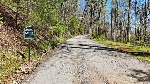 247 Red Hawk Blf, Sylva, NC 28779 photo 35