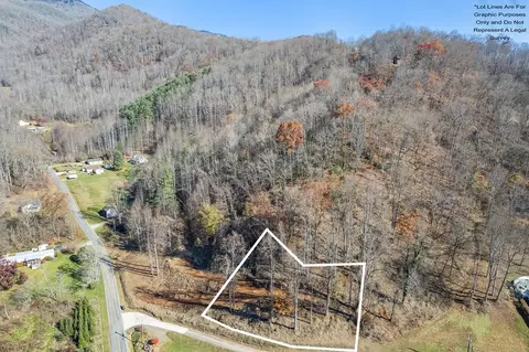 4 White Birch Drive, Sylva, NC 28779
