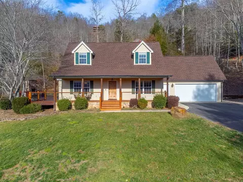 161 Rock Field Way, Sylva, NC 28779