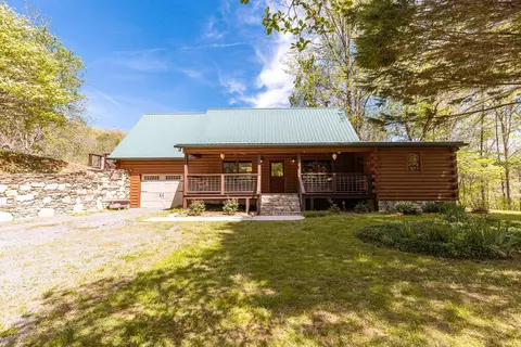 440 Huskey Rd, Bryson City, NC 28713