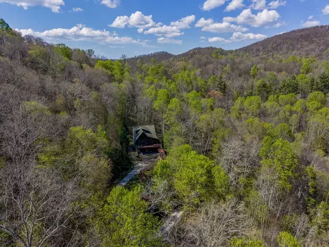View/Area - 507 Angel Fields Rd, Franklin, NC 28734 photo 1 of 3