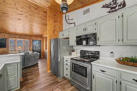 Kitchen - 623 Buggy Barn Rd, Cullowhee, NC 28723 photo 5 of 5