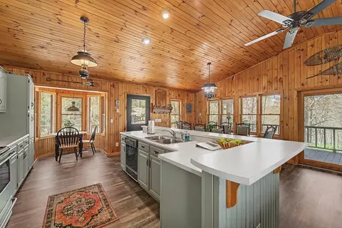 Kitchen - 623 Buggy Barn Rd, Cullowhee, NC 28723 photo 3 of 5