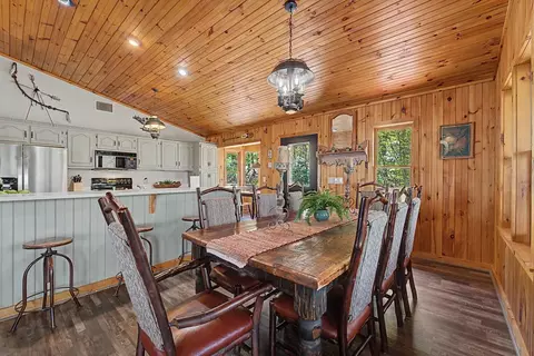 Dining - 623 Buggy Barn Rd, Cullowhee, NC 28723 photo 2 of 5
