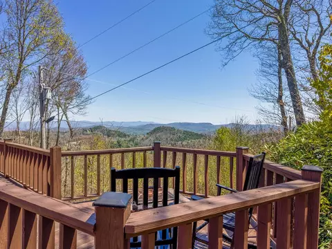Exterior - 623 Buggy Barn Rd, Cullowhee, NC 28723 photo 3 of 14