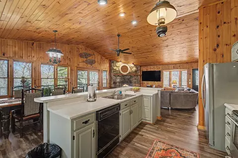 Kitchen - 623 Buggy Barn Rd, Cullowhee, NC 28723 photo 4 of 5