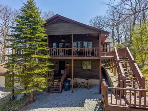 Exterior - 623 Buggy Barn Rd, Cullowhee, NC 28723 photo 4 of 14