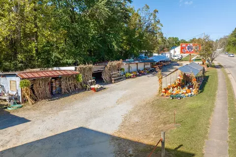 838 E Main St, Franklin, NC 28734 photo 5