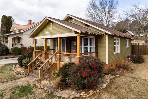 347 W Main St, Franklin, NC 28734