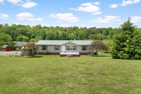 731 Mashburn Branch Rd, Franklin, NC 28734