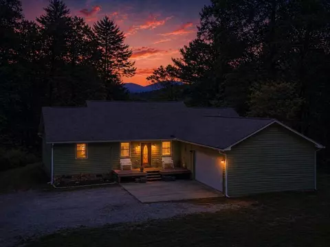 1364 Atoah Rd, Robbinsville, NC 28771