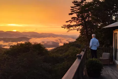 2618 Big Sheepcliff Rd, Cashiers, NC 28717