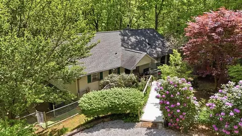 584 Battle Branch Vistas, Franklin, NC 28734