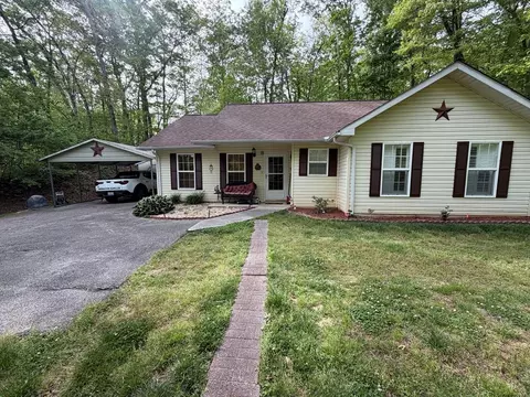 110 Victoria Ln, Whittier, NC 28789