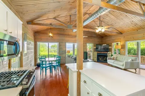 Kitchen - 438 Palmetto Rdg, Sylva, NC 28779 photo 6 of 11