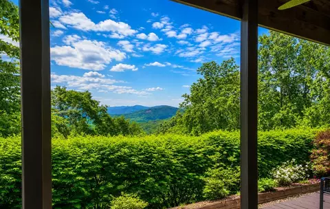 Exterior - 438 Palmetto Rdg, Sylva, NC 28779 photo 4 of 12